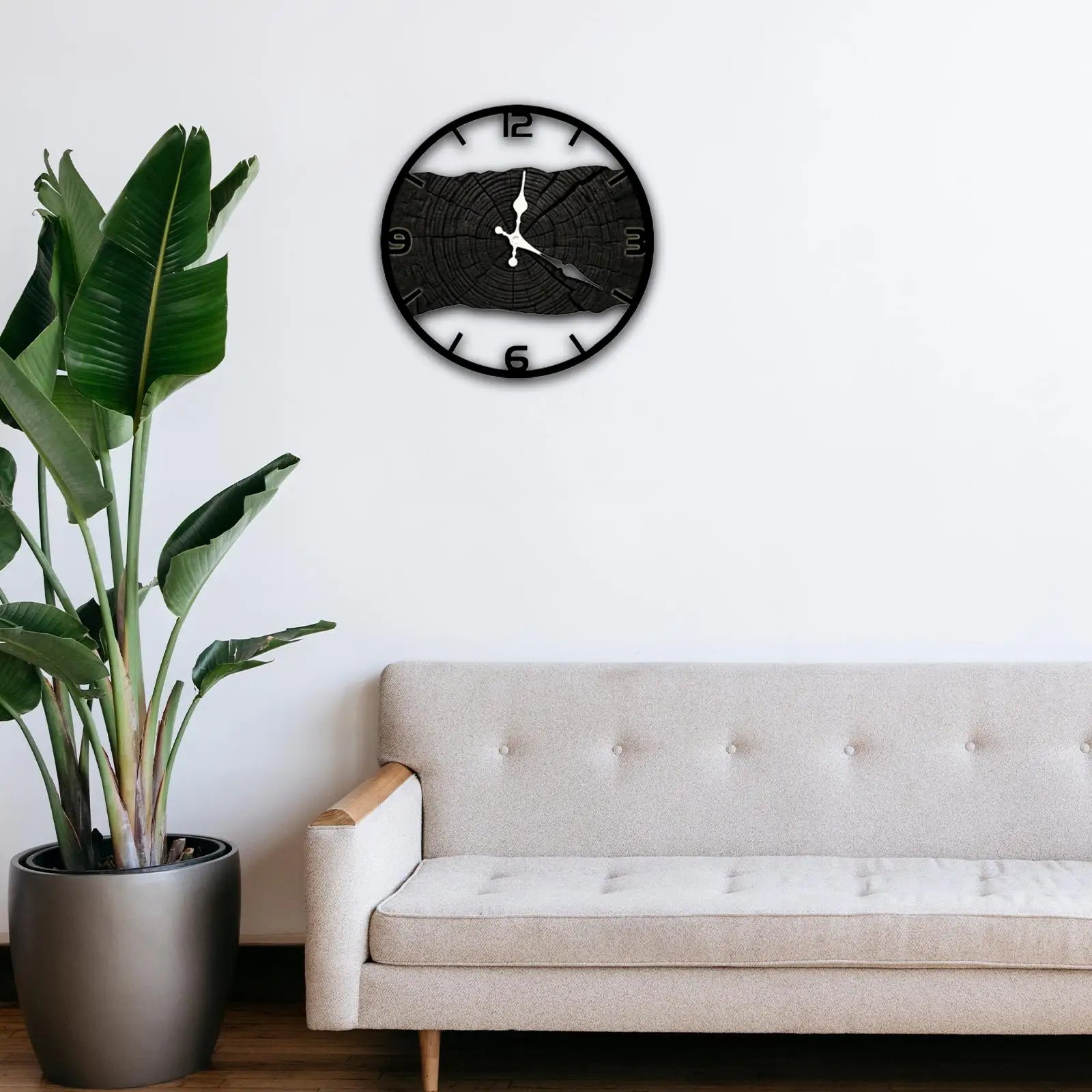 Silent Nature – Tystgående Väggklocka med Rustik Träkaraktär